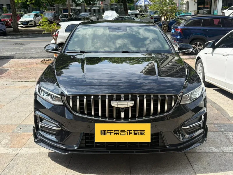 Geely Preface 2025 2.0T Oriental Yao full moon version exterior photo 2