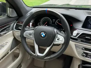 BMW 7 Series 2016 750Li xDrive Version à cinq places extérieur photo 5
