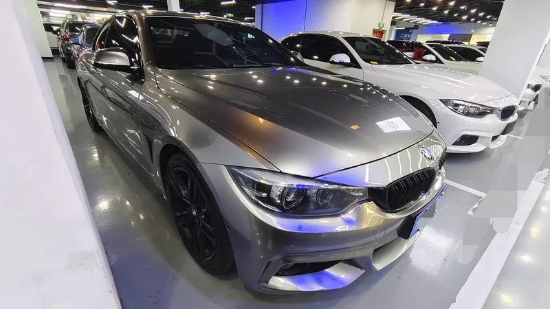 BMW 4 Series 2019 425i Convertible M Sports suit exterior photo 3