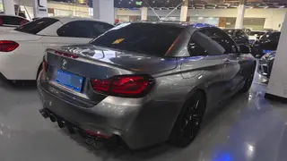 BMW 4 Series 2019 425i Convertible M Sports suit interior photo 15