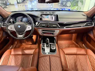 BMW 7 Series 2019 Restyling 740Li xDrive Administrative Luxury Set exterior photo 7