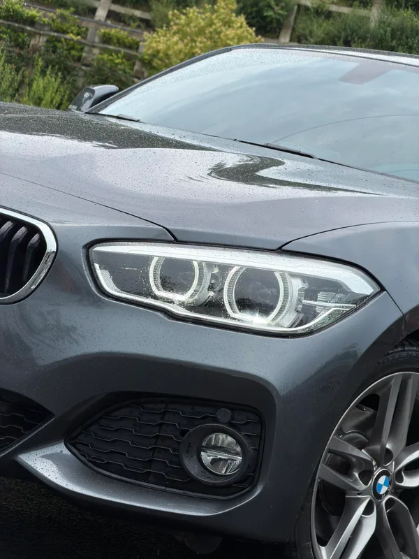 BMW 1 Series (Imported) 2018 120i M Sports suit exterior photo 3