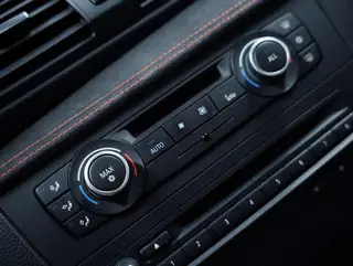 BMW 1 Series M 2011 1M Coupe interior photo 12