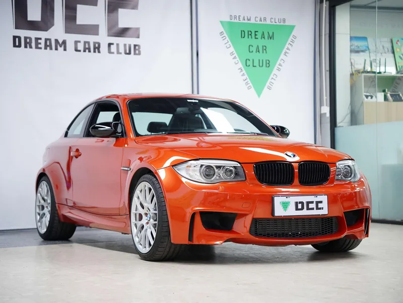 BMW 1 Series M 2011 1M Coupe interior photo 14