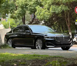 BMW 7 Series 2019 Restyling 740Li Leading Type Luxury Set exterior photo 3