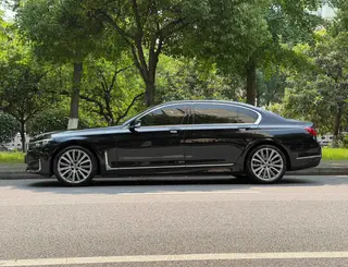 BMW 7 Series 2019 Restyling 740Li Leading Type Luxury Set exterior photo 7