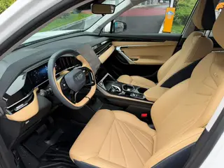 Geely Boyue L 2023 1.5TD DCT Finition premium extérieur photo 8