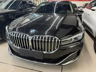 BMW 7 Series 2021 740Li Leading Type Luxury Set exterior photo 2