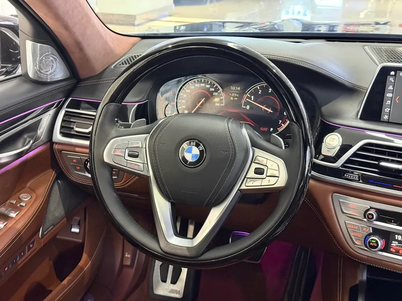 BMW 7 Series 2018 740Li xDrive Premium Class M Sports suit exterior photo 5