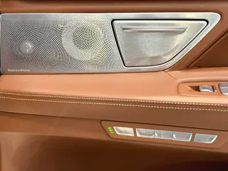 BMW 7 Series 2018 740Li xDrive Premium Class M Sports suit interior photo 13
