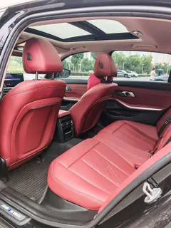 BMW 3 Series 2023 325Li M Sports suit interior photo 7