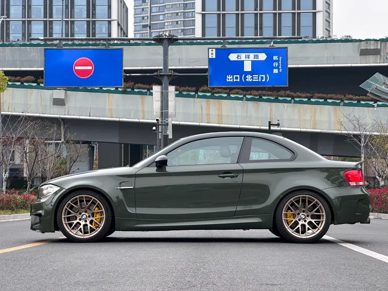 BMW 1 Series M 2011 1M Coupe exterior photo 5