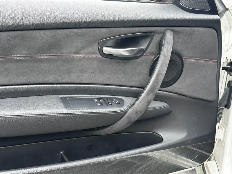 BMW 1 Series M 2011 1M Coupe interior photo 11