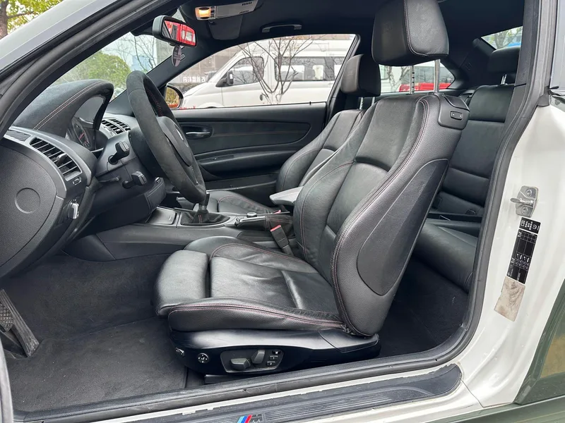 BMW 1 Series M 2011 1M Coupe interior photo 14