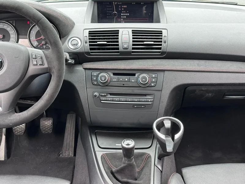 BMW 1 Series M 2011 1M Coupe interior photo 16