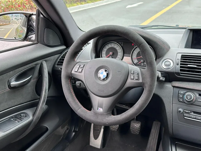 BMW 1 Series M 2011 1M Coupe interior photo 18