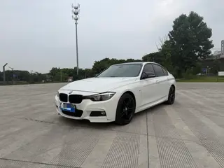BMW 3 Series 2019 320i M Sports Obsidian Night Edition exterior photo 1