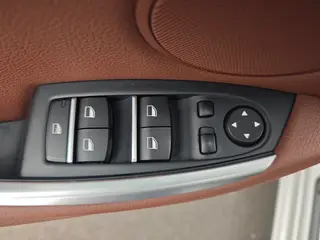 BMW 5 Series GT 2015 528i Leading Type interior photo 17