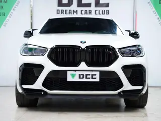 BMW X6 M 2021 X6 M interior foto 16