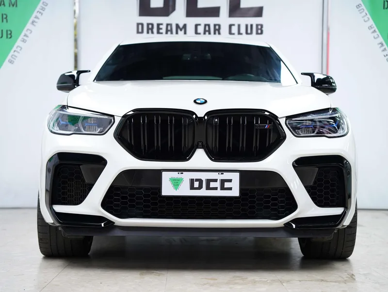 BMW X6 M 2021 X6 M interior foto 16