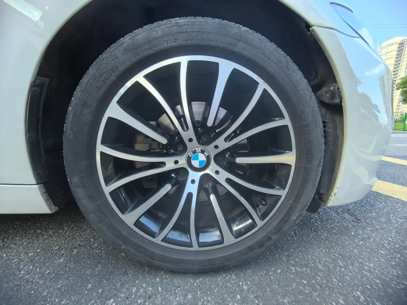 BMW 5 Series 2014 525Li Luxury Design Set interior photo 13