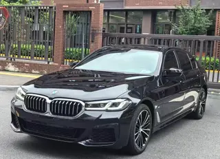 BMW 5 Series 2022 Reforma 530Li Líder M Conjunto deportivo