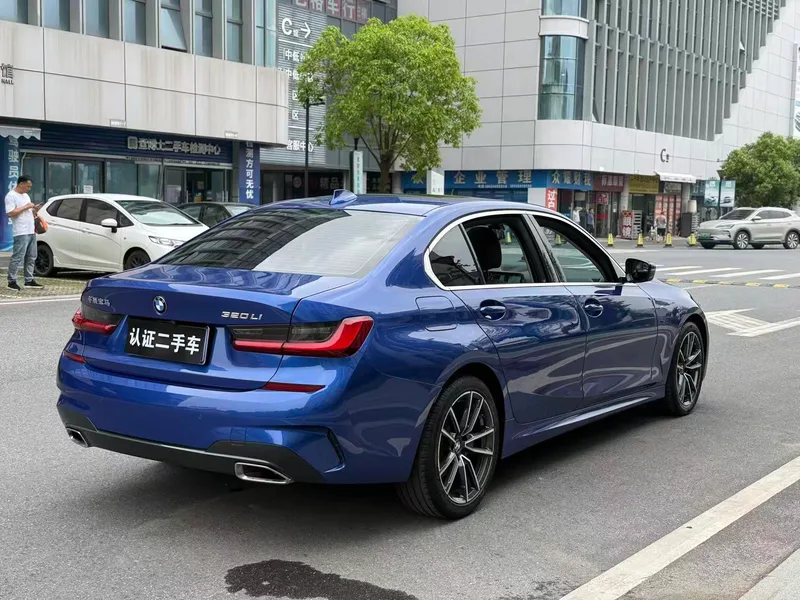 BMW 3 Series 2020 320Li M Sports suit exterior photo 4