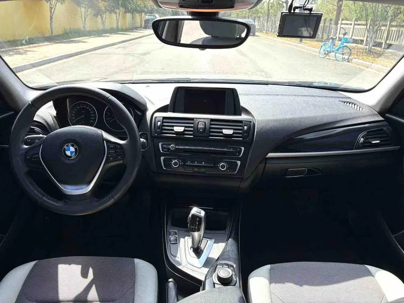 BMW 1 Series (Imported) 2013 Restyling 116i Leading Type exterior photo 5