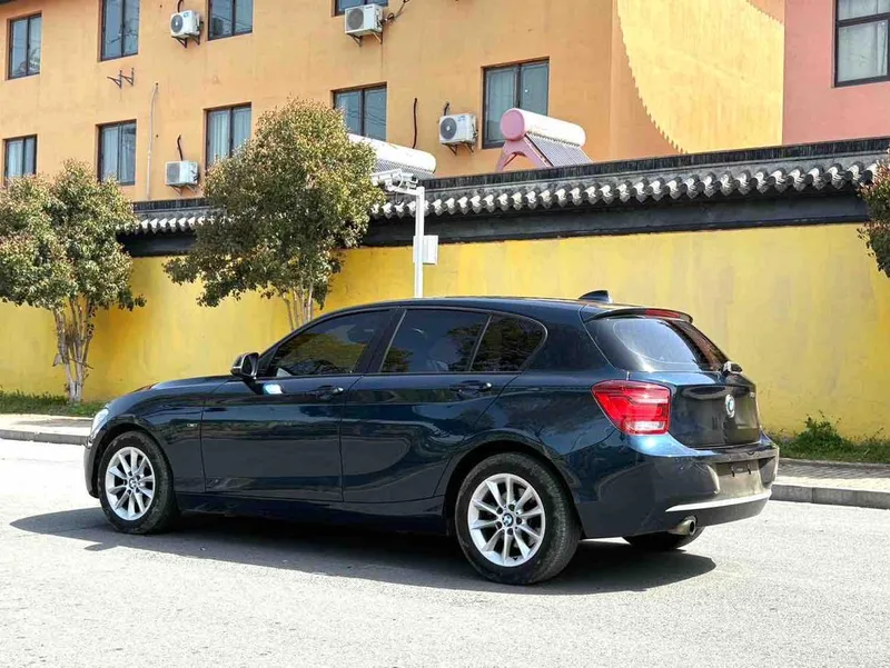 BMW 1 Series (Imported) 2013 Restyling 116i Leading Type interior photo 7
