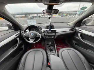 BMW X1 2016 sDrive18Li Style tendance intérieur photo 10