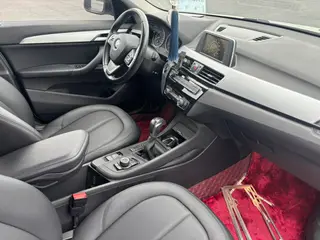 BMW X1 2016 sDrive18Li Style tendance intérieur photo 14