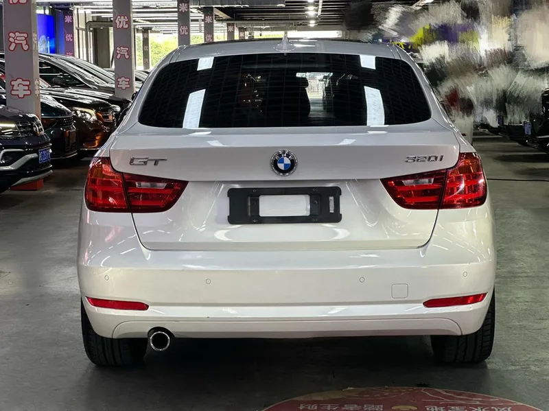 BMW 3 Series GT 2014 320i Líder exterior foto 4