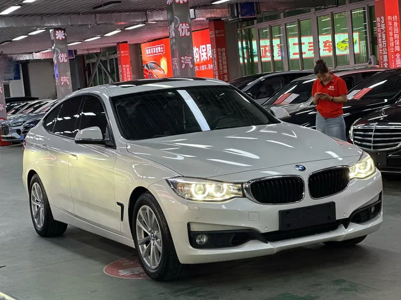 BMW 3 Series GT 2014 320i Líder exterior foto 5