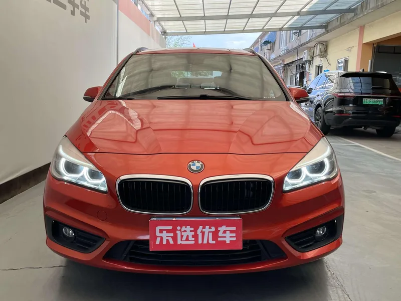 BMW 2 Series Touring 2016 218i Leading Type exterior photo 2