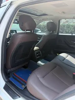 BMW 3 Series 2019 320Li Estilo de moda interior foto 10