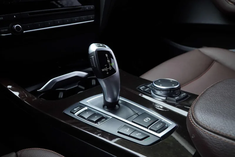 BMW X3 2014 xDrive20i X Design Suit interior photo 16