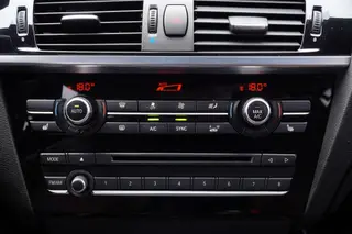 BMW X3 2014 xDrive20i X Design Suit interior photo 17