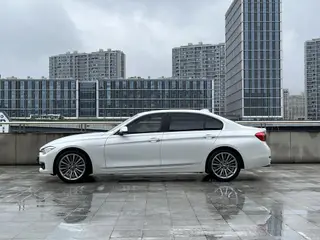 BMW 3 Series 2019 320Li Fashionable exterior photo 7