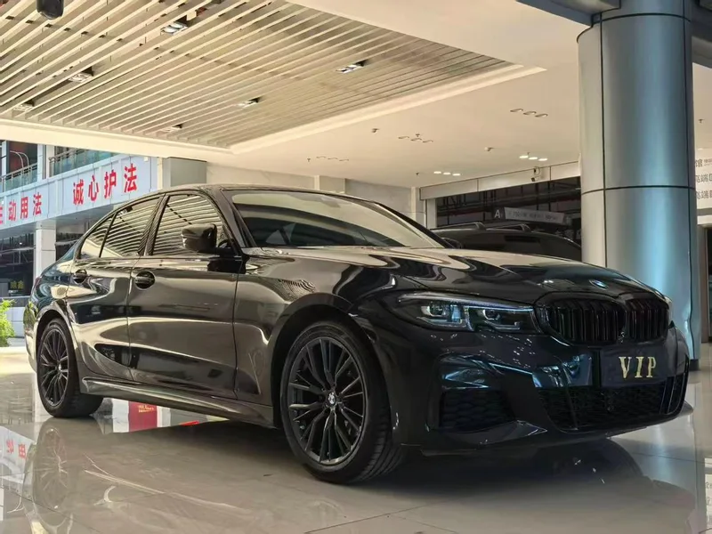 BMW 3 Series 2022 325i M Спортивный ночной костюм экстерьер фото 3