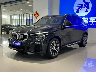 BMW X5 2020 xDrive30i M Sports suit exterior photo 1