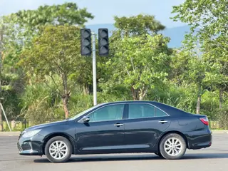 Toyota Camry 2016 2.0E 10th Anniversary Elite Edition interior photo 17