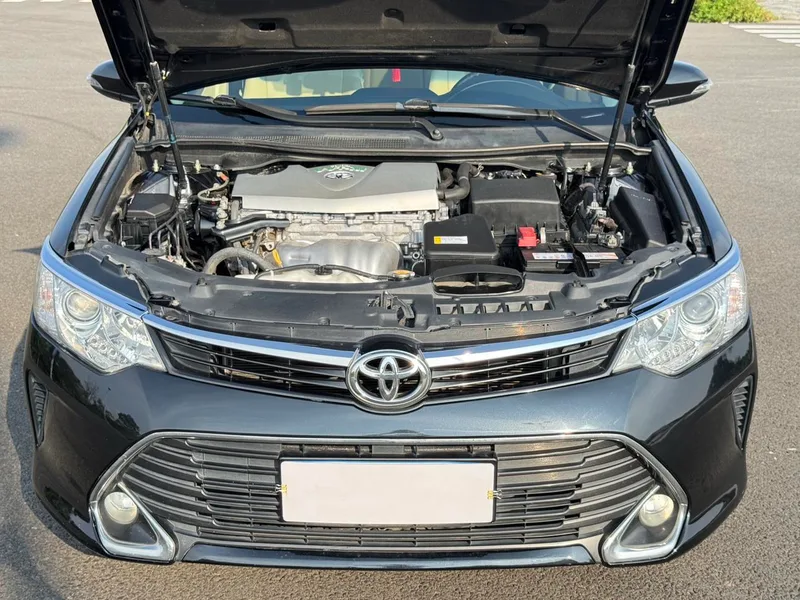 Toyota Camry 2016 2.0E 10th Anniversary Elite Edition interior photo 19