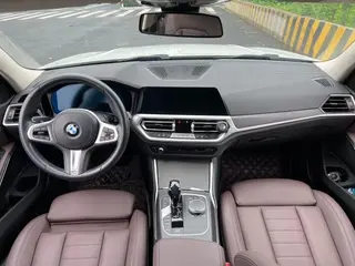 BMW 3 Series 2021 Reforma 325i M Conjunto deportivo interior foto 18