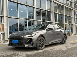Changan UNI-V 2024 1.5T Version haute performance