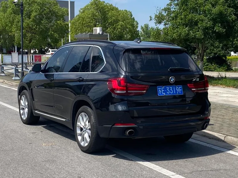 BMW X5 2017 xDrive35i Elegant style exterior photo 3