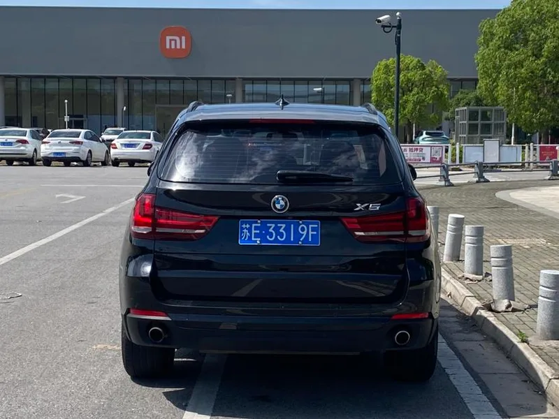 BMW X5 2017 xDrive35i Elegant style exterior photo 4