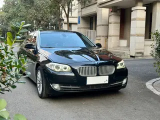 BMW 5 Series 2013 535Li Leader extérieur photo 2