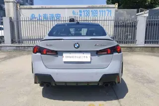 BMW 2 Series 2025 M235L extérieur photo 4