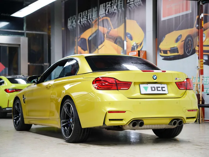 BMW M4 2017 M4 Coupé convertible exterior foto 3