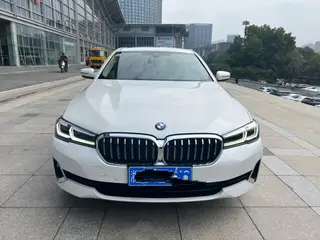 BMW 5 Series 2021 Restyling 530Li Leading Type Luxury Set exterior photo 3